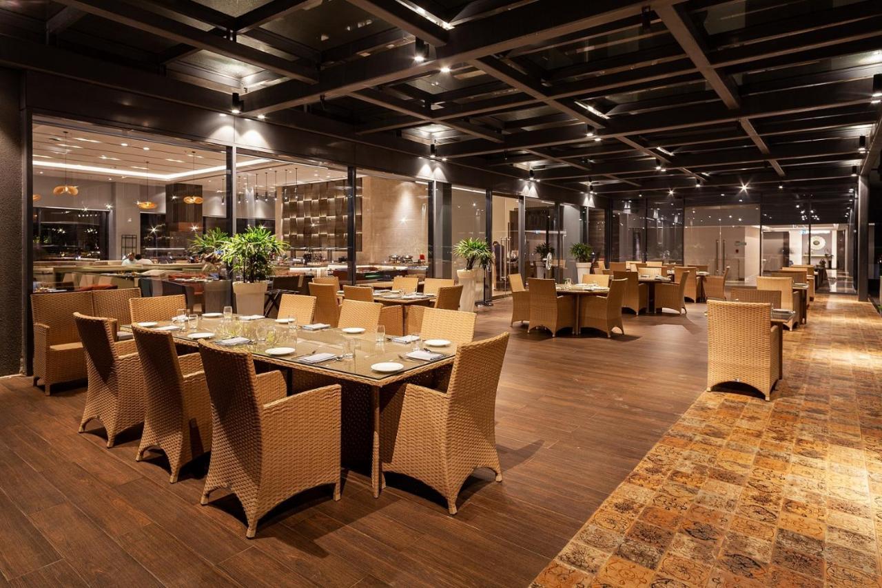 Vivanta Bhubaneswar Dn Square Dış mekan fotoğraf